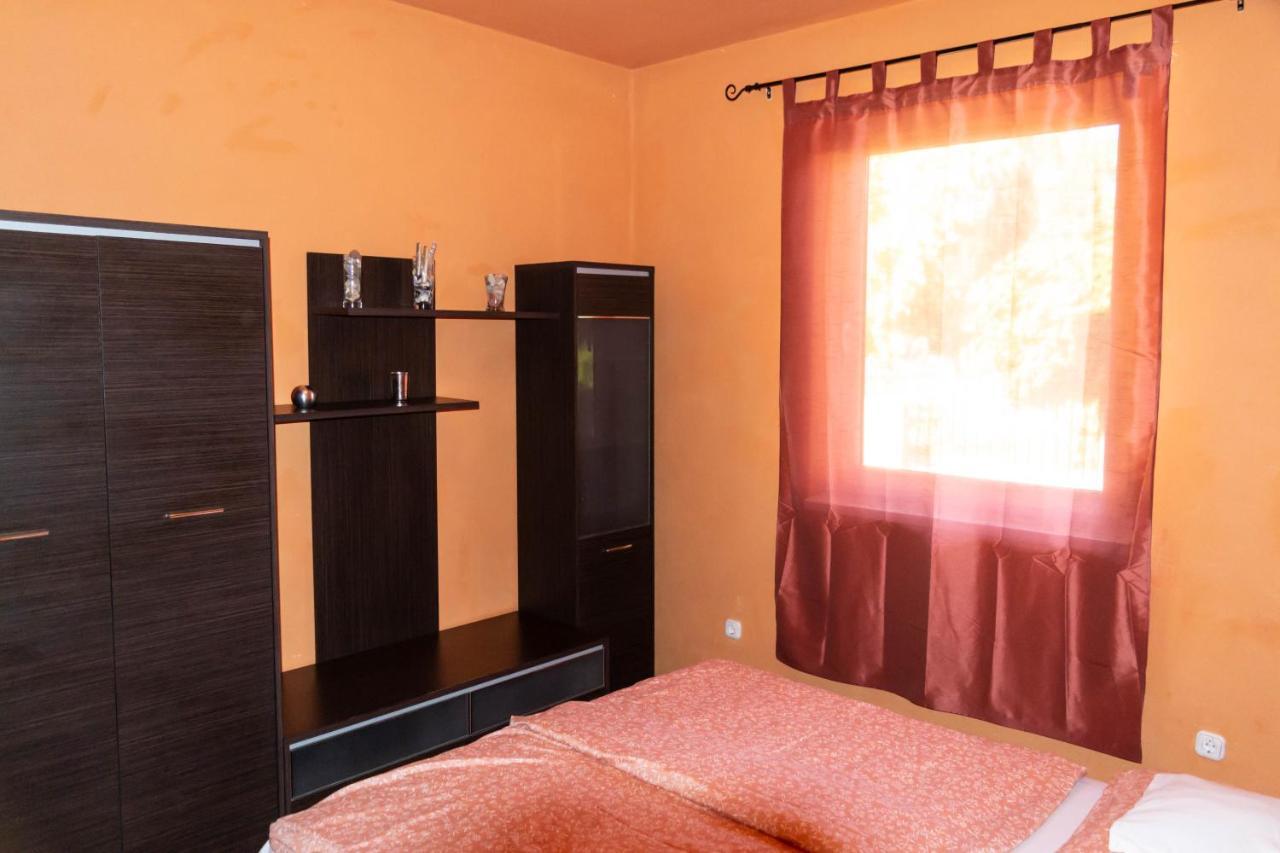Zsolnay Apartman Siófok Esterno foto